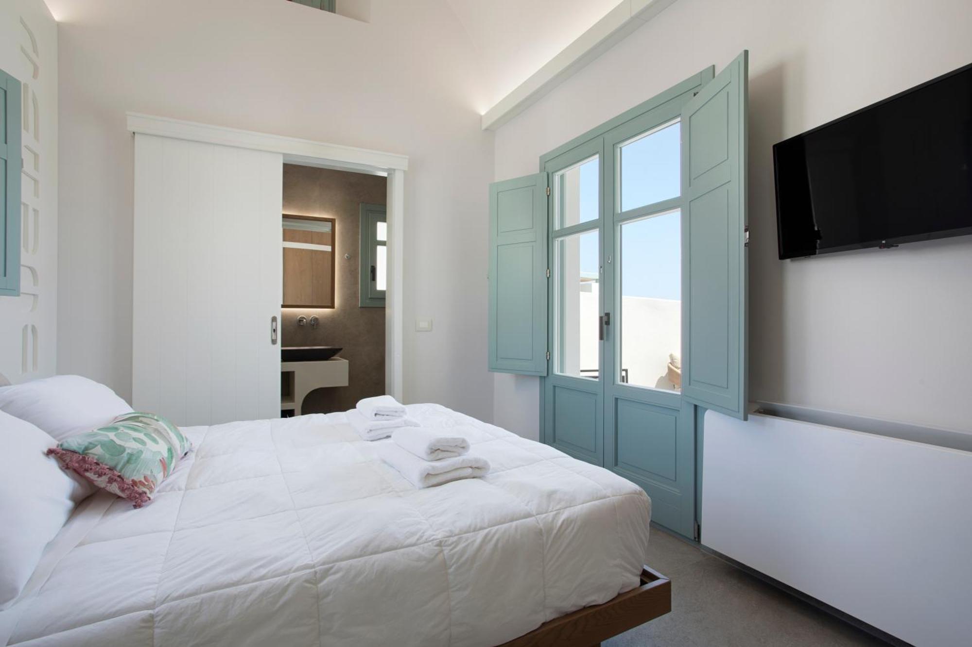 New Villa Katerina - 6 Villas & 6 Private Jacuzzi Emporio  Ngoại thất bức ảnh